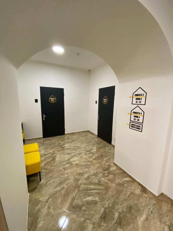 Uneed Friendly Hostel Kyiv Exterior photo